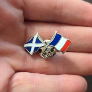 #34 Pushback Pin Scotland France Normandy flags enamel
